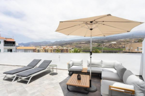 170 Alcalá Deluxe Townhouse By Sunkeyrents